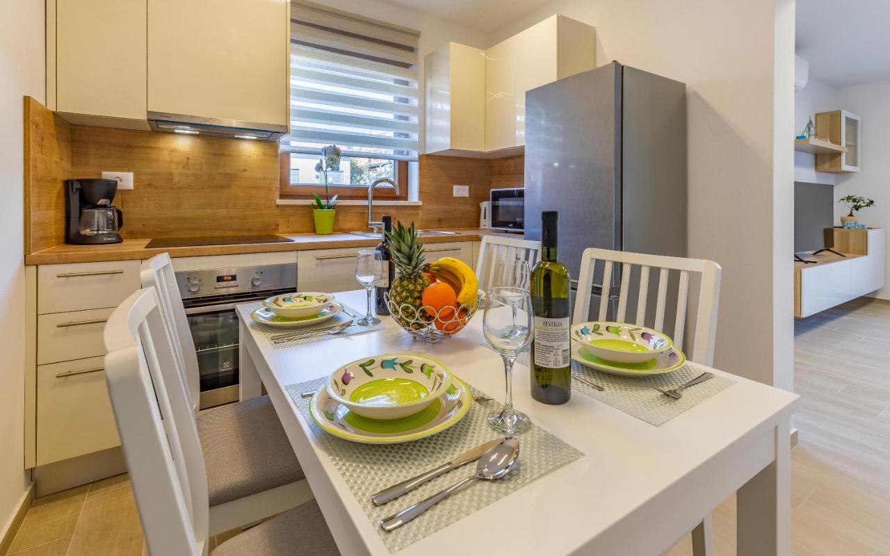 Apartment Blue Pula, New, Family Friendly, Comfortable, Free Parking And Wifi Екстер'єр фото