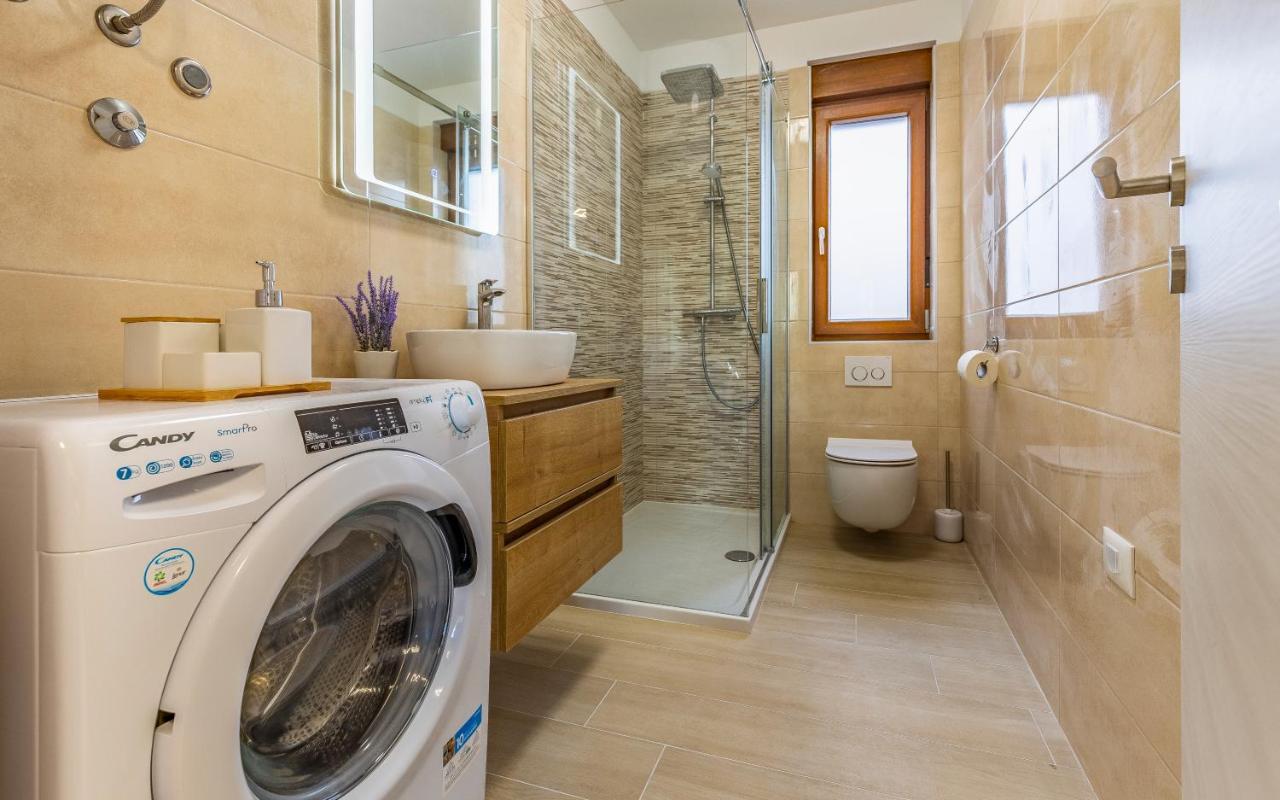 Apartment Blue Pula, New, Family Friendly, Comfortable, Free Parking And Wifi Екстер'єр фото